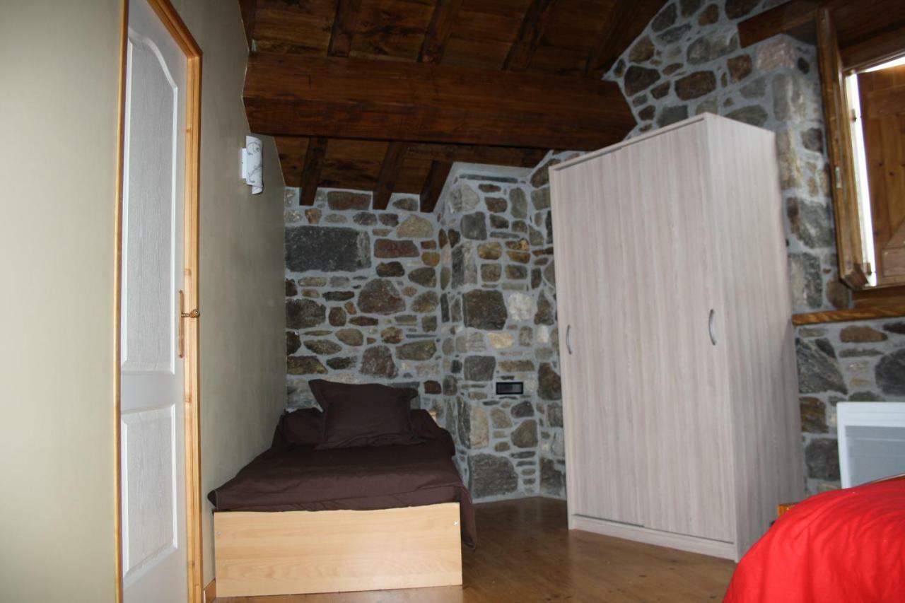 La Forge D'Andribet Villa Axiat Екстериор снимка